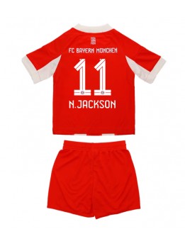 Billige Bayern Munich Nicolas Jackson #11 Hjemmedraktsett Barn 2025-26 Kortermet (+ Korte bukser)